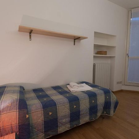 Vila Casa Piazza Del Porto Lovere Exteriér fotografie