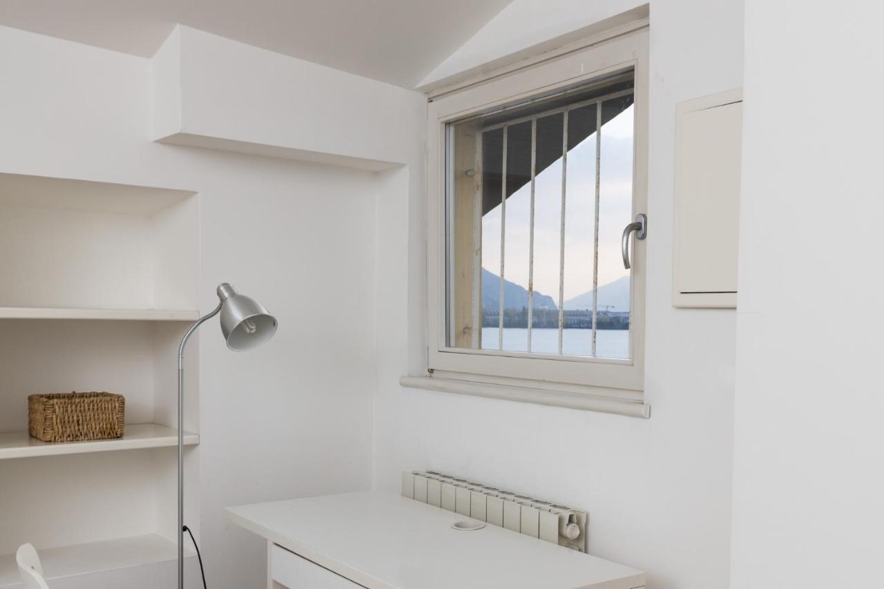 Vila Casa Piazza Del Porto Lovere Exteriér fotografie